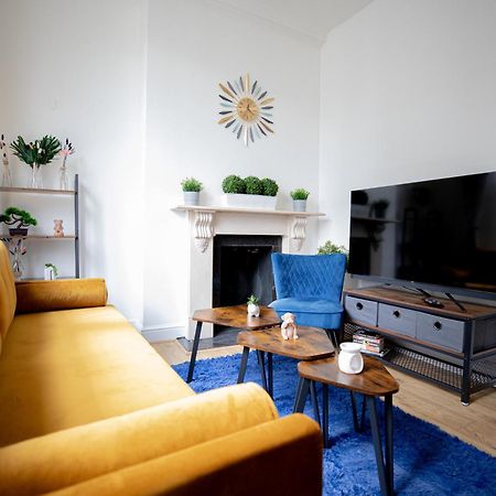 Perfect Location 4Bed 2 Bath Spacious Apartment London Exteriör bild