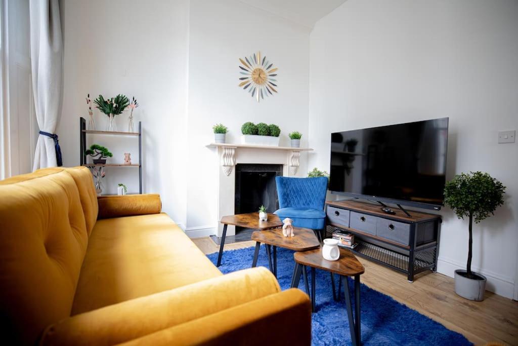 Perfect Location 4Bed 2 Bath Spacious Apartment London Exteriör bild